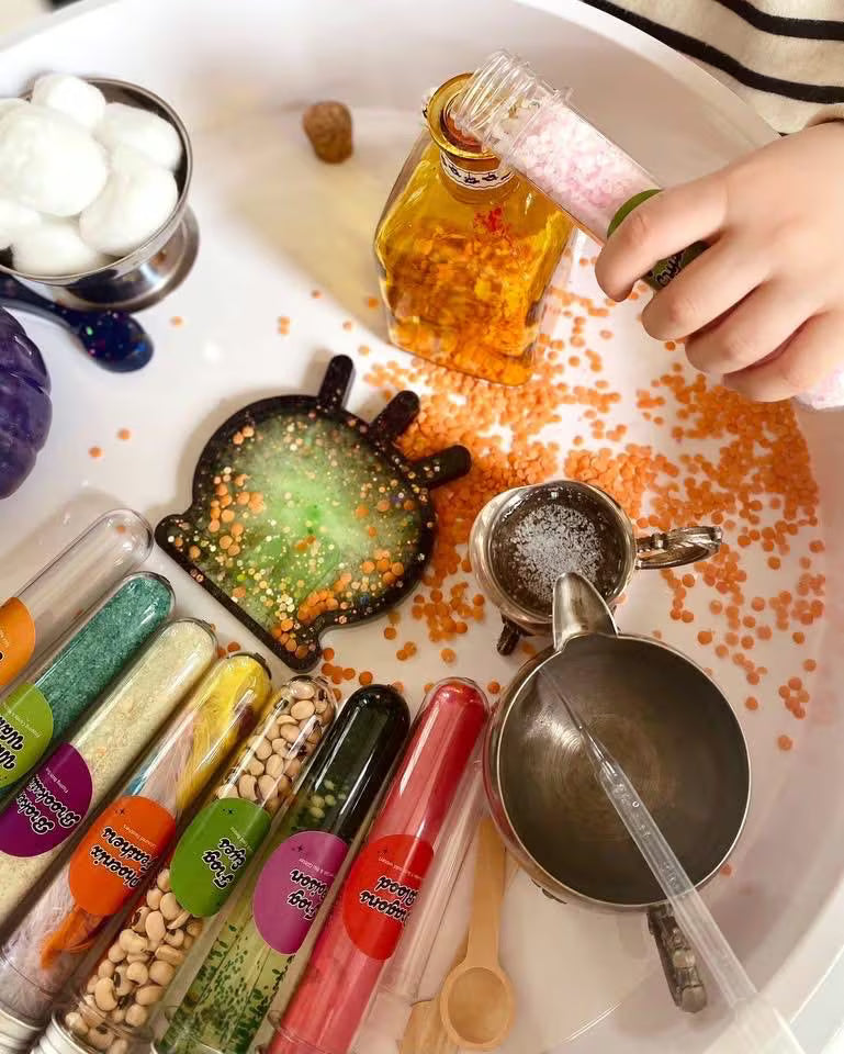Little Dreamers Lab: Witches & Wizards Rainbow Potion Kit | Sensory Play for Kids | Halloween Tuff Tray & Mud Kitchen Activity